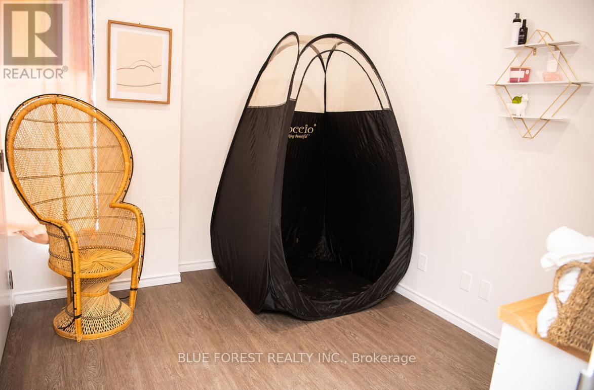 4 - 1329 Fuller Street, London East, Ontario  N5Y 4R1 - Photo 12 - X12417435