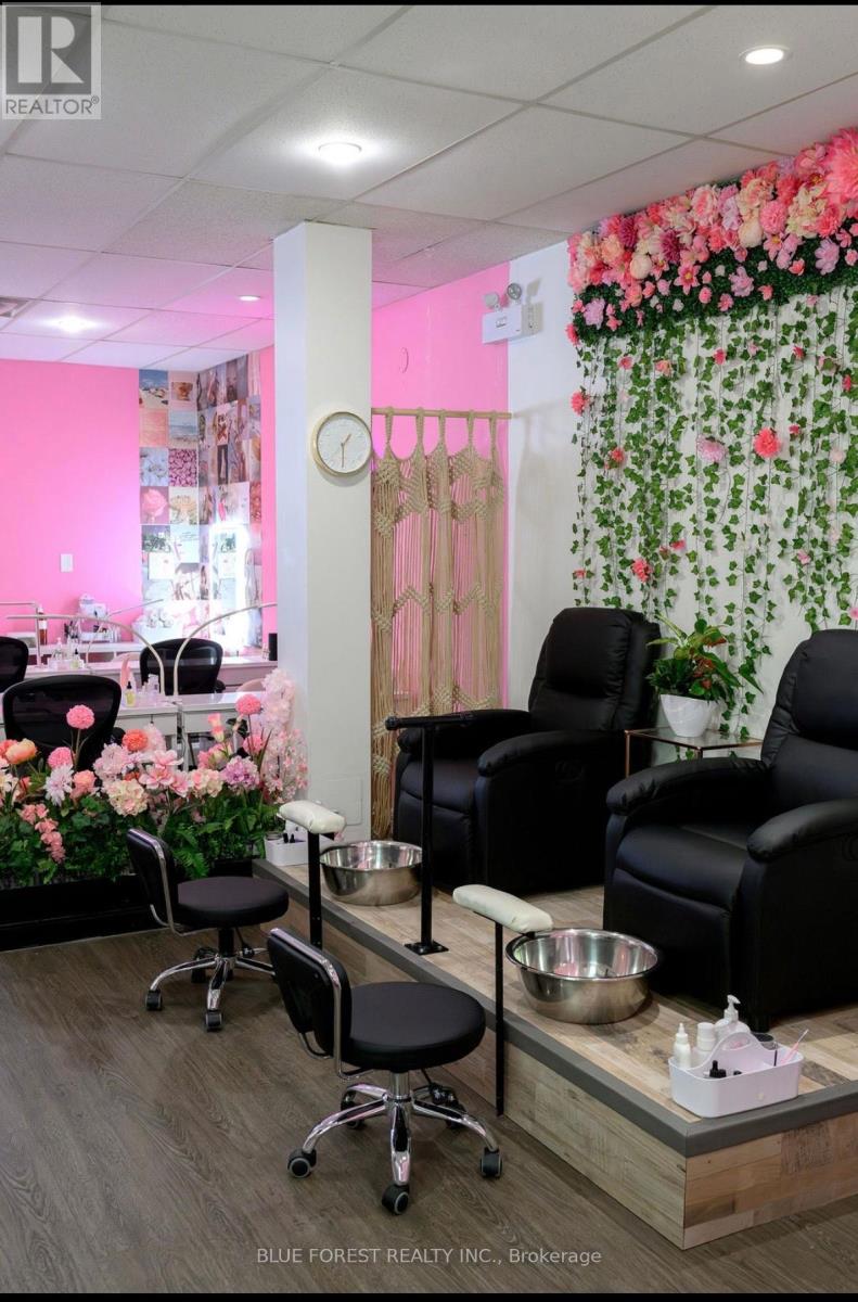 4 - 1329 Fuller Street, London East, Ontario  N5Y 4R1 - Photo 8 - X12417435