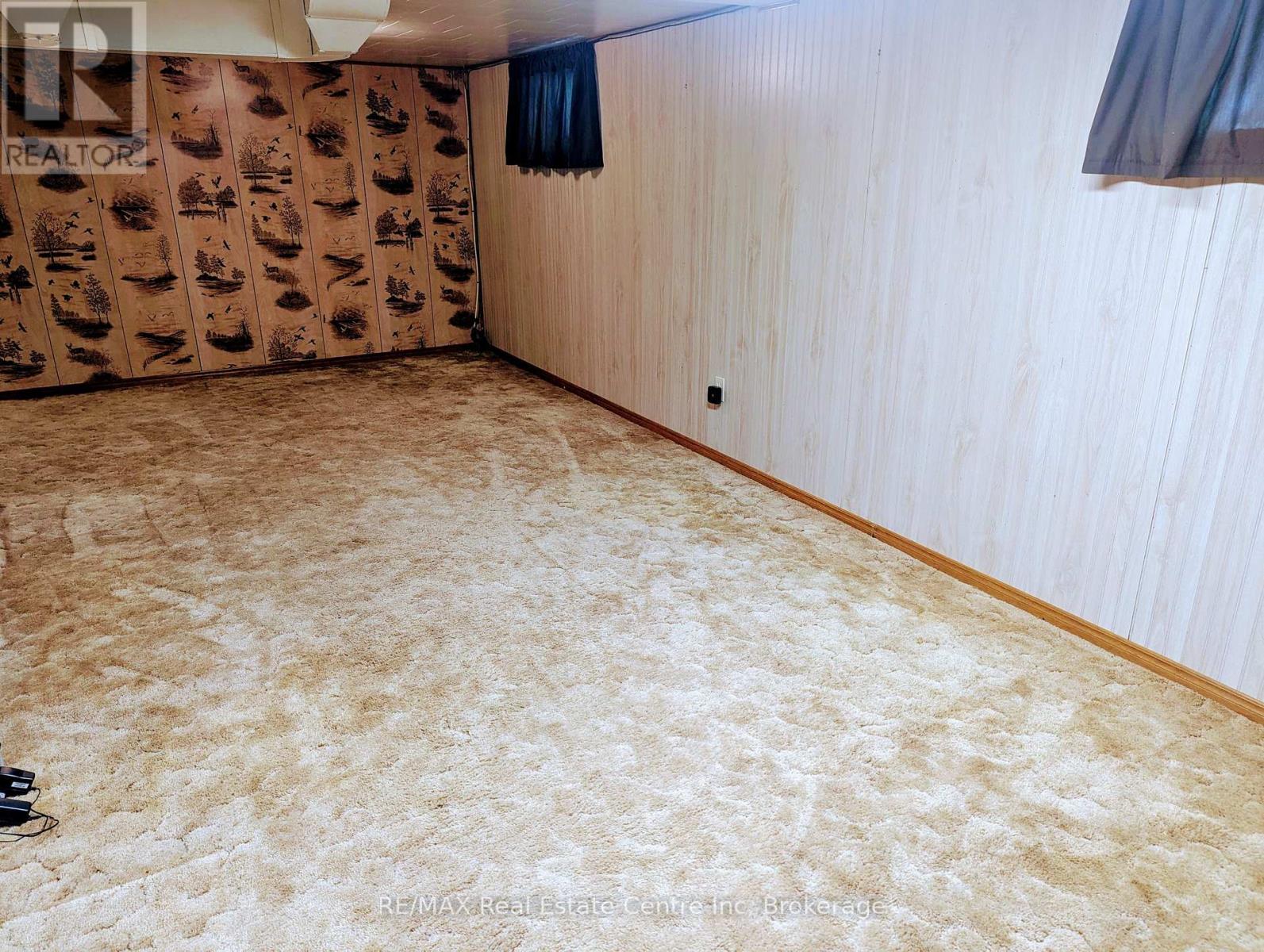 55 Wilson Avenue, Norfolk, Ontario  N4B 1B7 - Photo 17 - X12323299