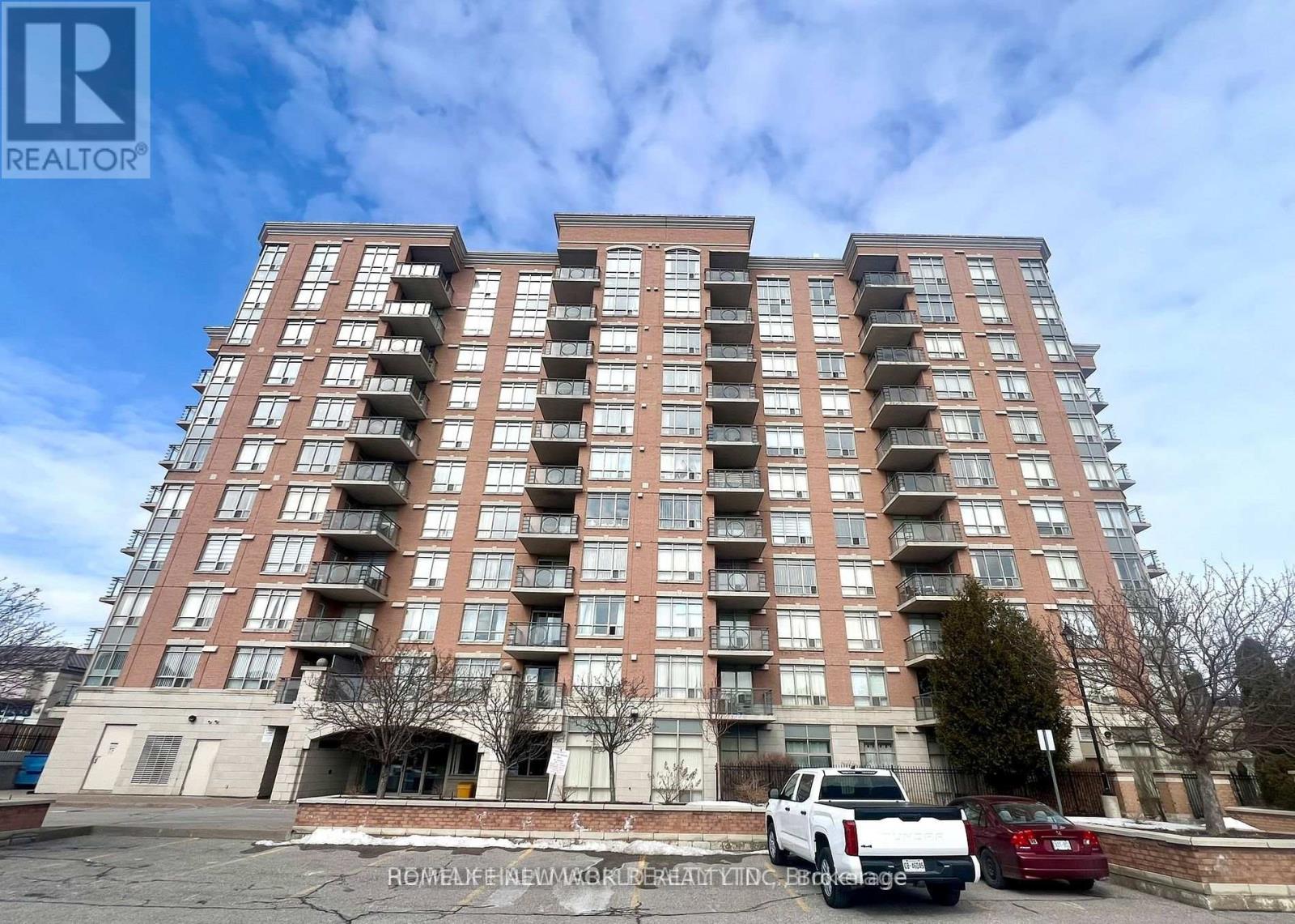301 - 130 POND DRIVE, Markham, Ontario