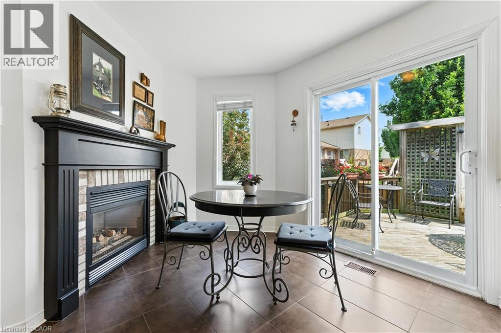 51 Strathroy Crescent, Waterdown, Ontario  L0R 2H5 - Photo 16 - 40772045