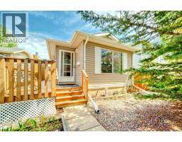 27 Martinview Crescent NE Martindale