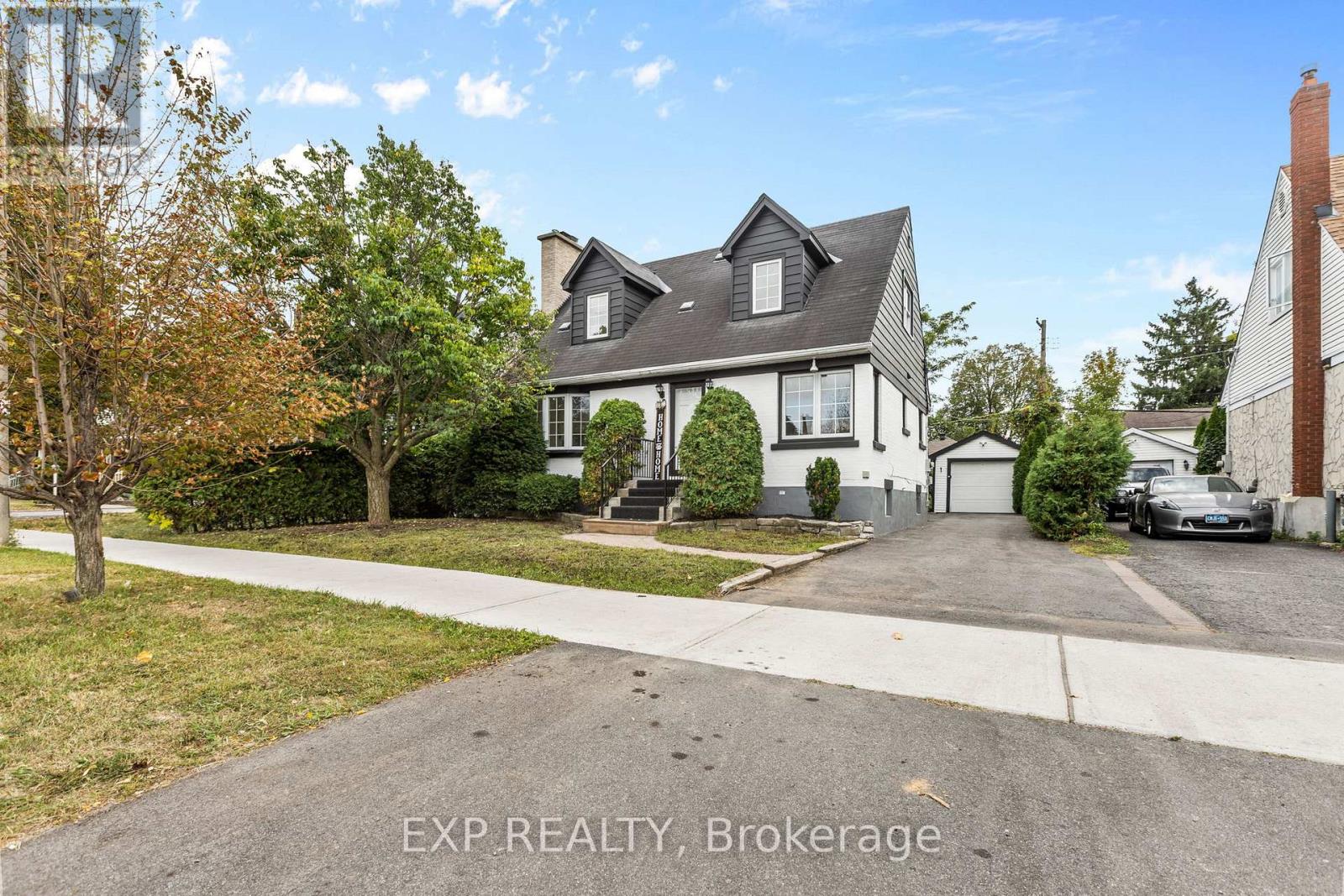 576 DONALD STREET, Ottawa, Ontario