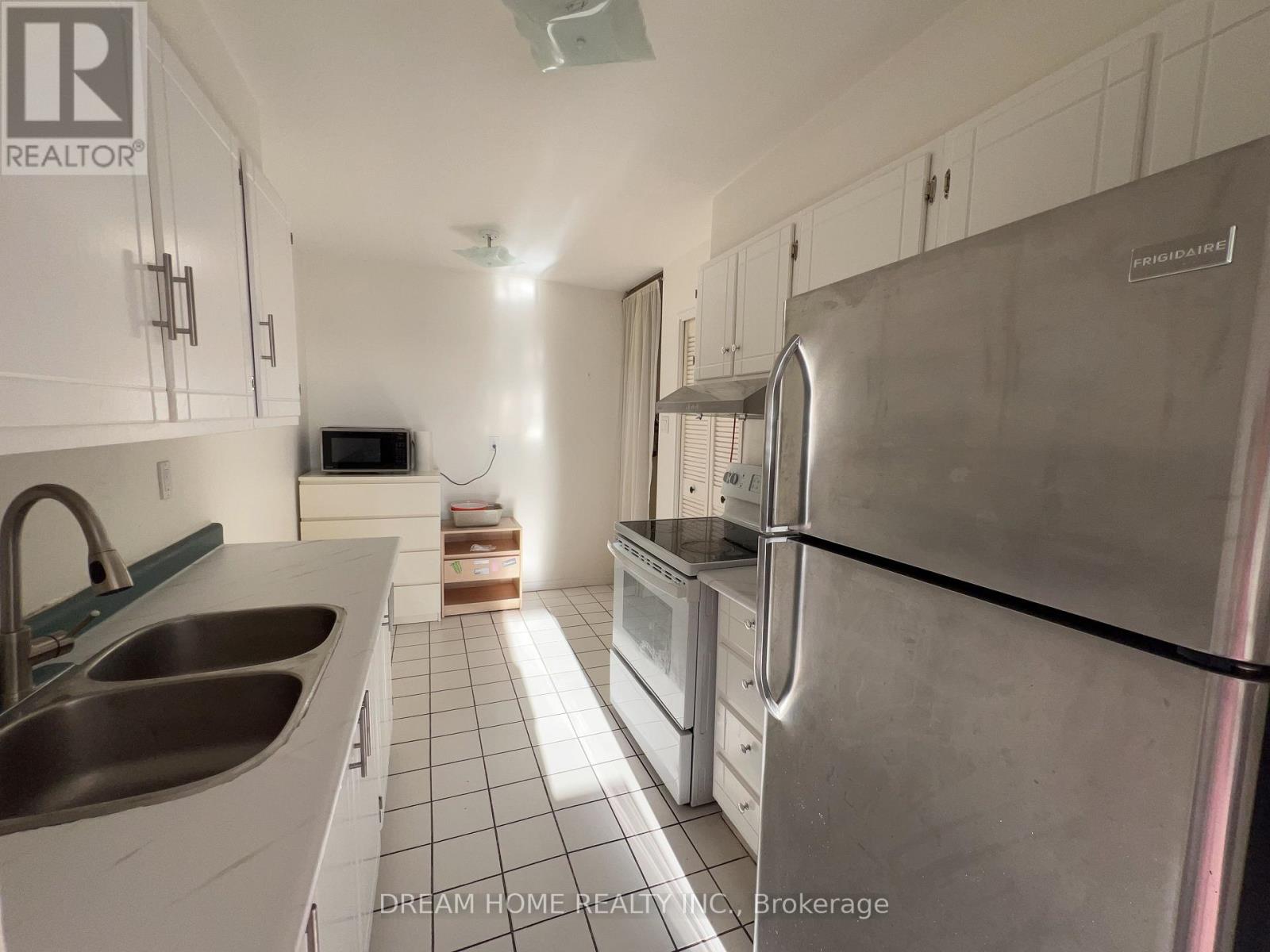 705 - 350 Seneca Hill Drive, Toronto, Ontario  M2J 4S7 - Photo 10 - C12417448
