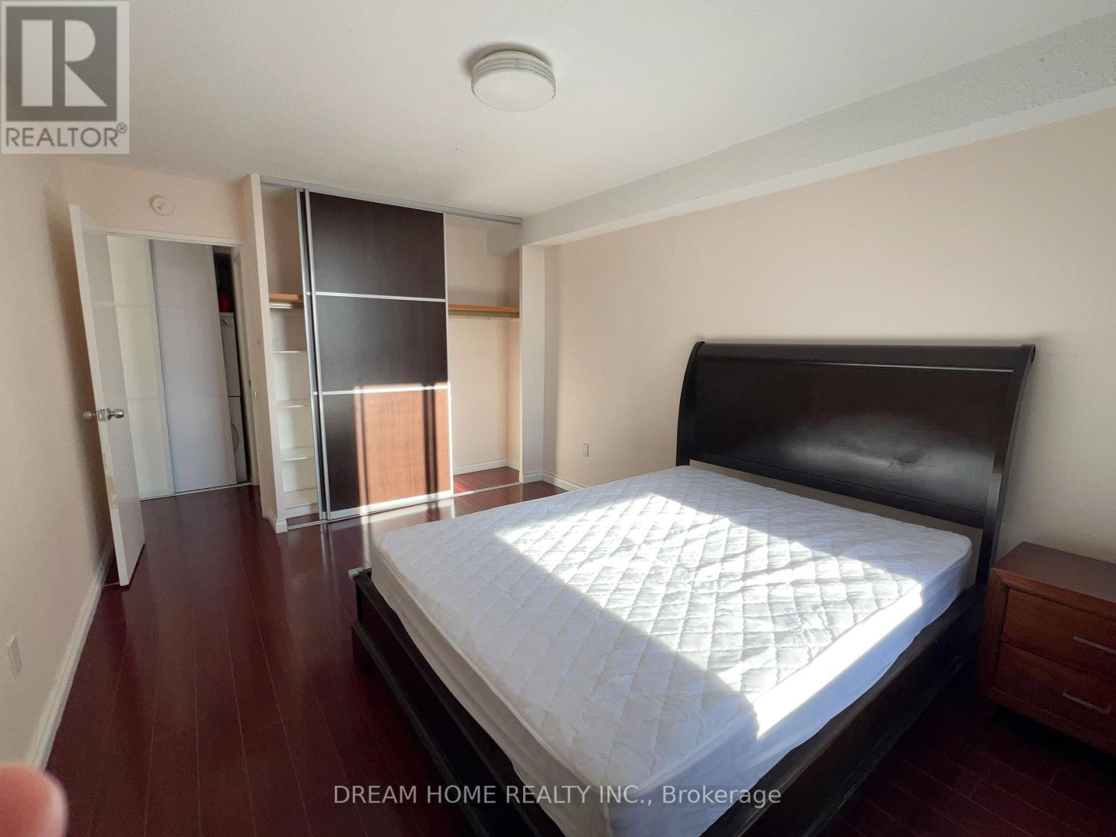 705 - 350 Seneca Hill Drive, Toronto, Ontario  M2J 4S7 - Photo 3 - C12417448