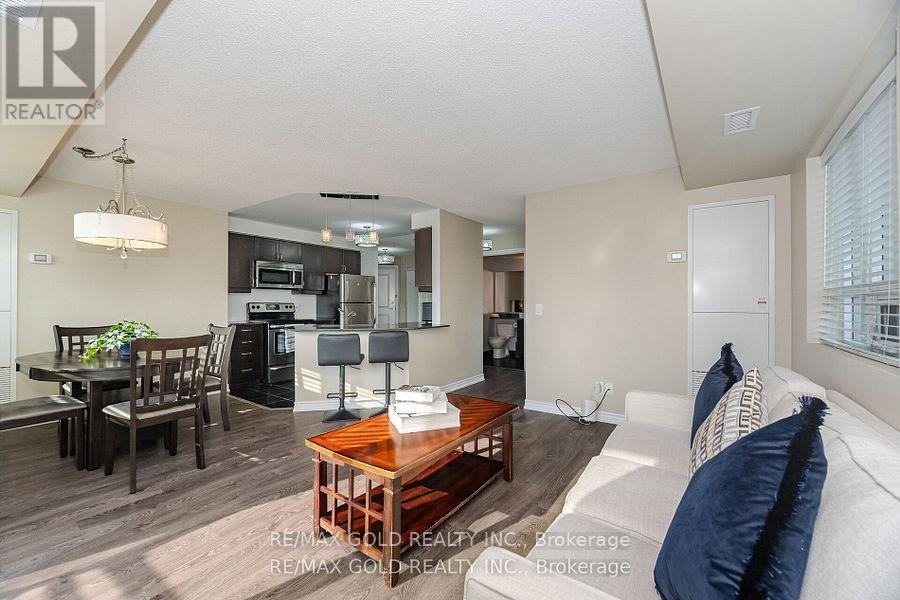 311 - 7730 Kipling Avenue, Vaughan, Ontario  L4L 1Y9 - Photo 14 - N12417442