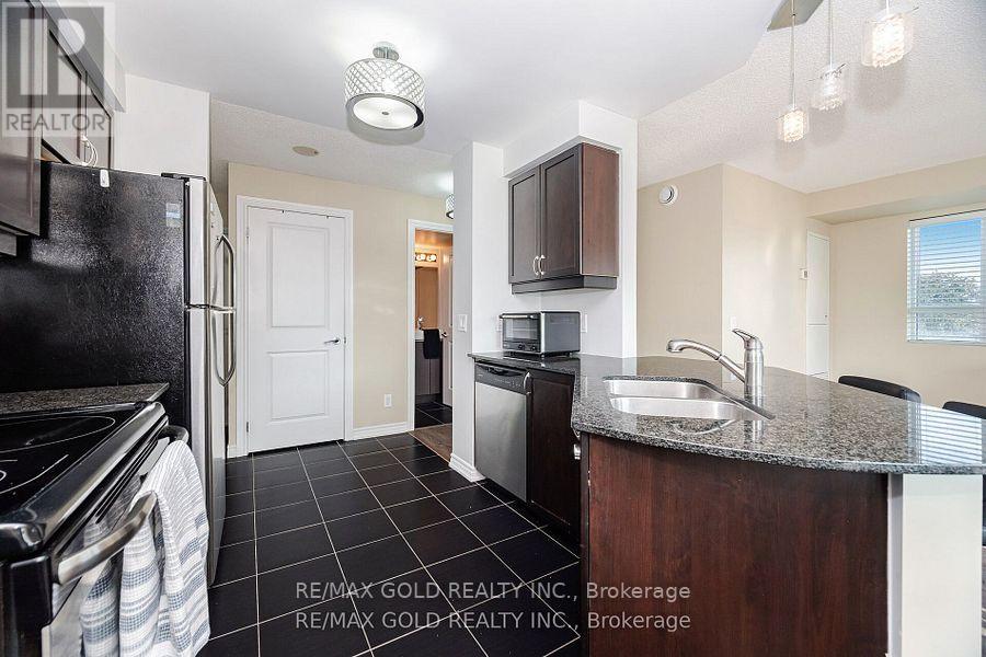 311 - 7730 Kipling Avenue, Vaughan, Ontario  L4L 1Y9 - Photo 7 - N12417442