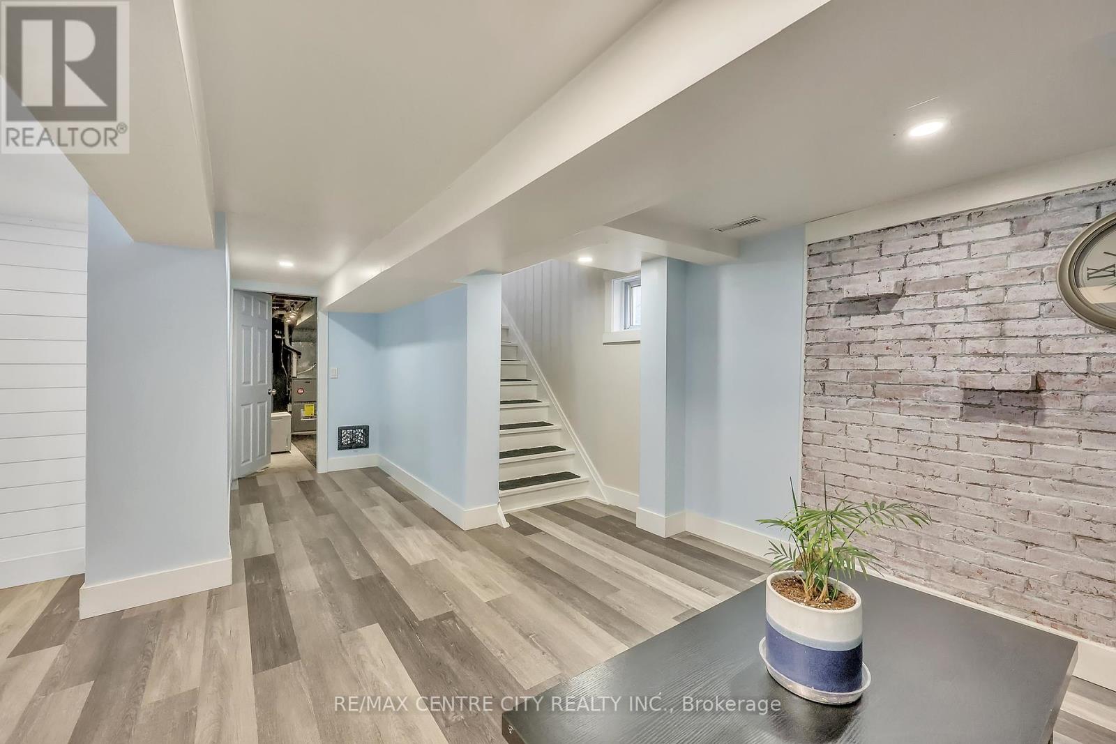 525 Hale Street, London East, Ontario  N5W 1G9 - Photo 30 - X12417452