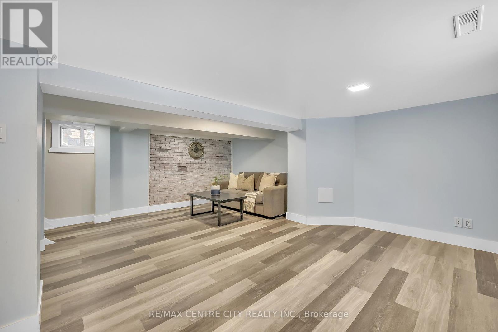 525 Hale Street, London East, Ontario  N5W 1G9 - Photo 32 - X12417452