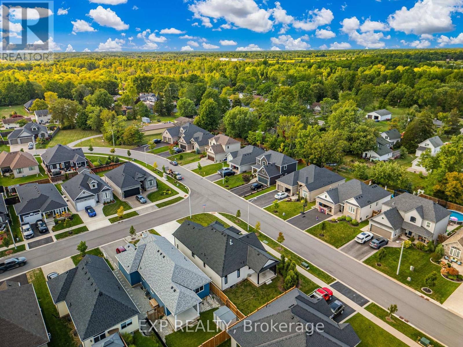 4242 Village Creek Drive, Fort Erie, Ontario  L0S 1S0 - Photo 49 - X12405806