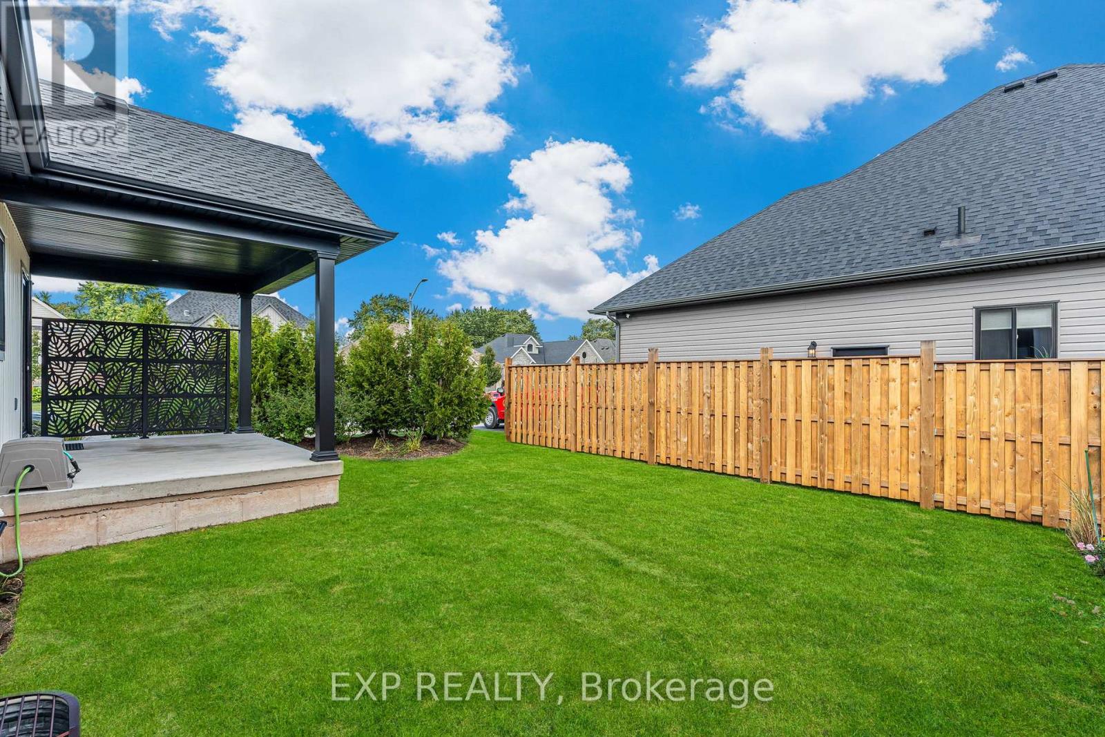 4242 Village Creek Drive, Fort Erie, Ontario  L0S 1S0 - Photo 39 - X12405806