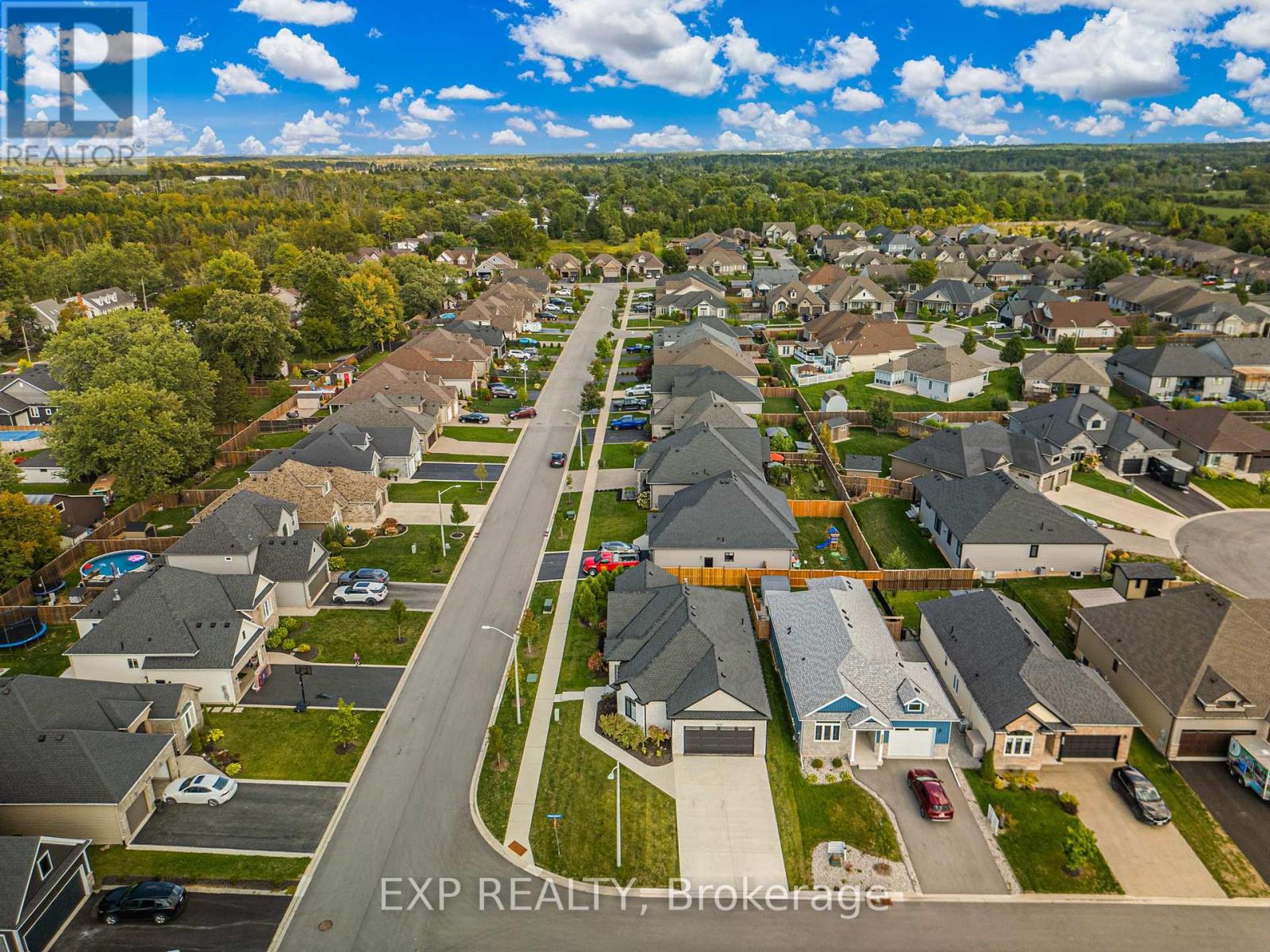 4242 Village Creek Drive, Fort Erie, Ontario  L0S 1S0 - Photo 45 - X12405806