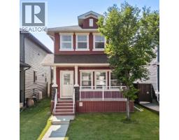 172 Evanspark Gardens NW Evanston