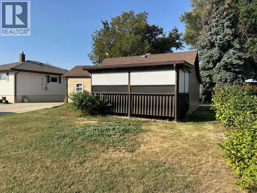 631 6 Street N, Vauxhall, Alberta  T0K 2K0 - Photo 3 - A2258403