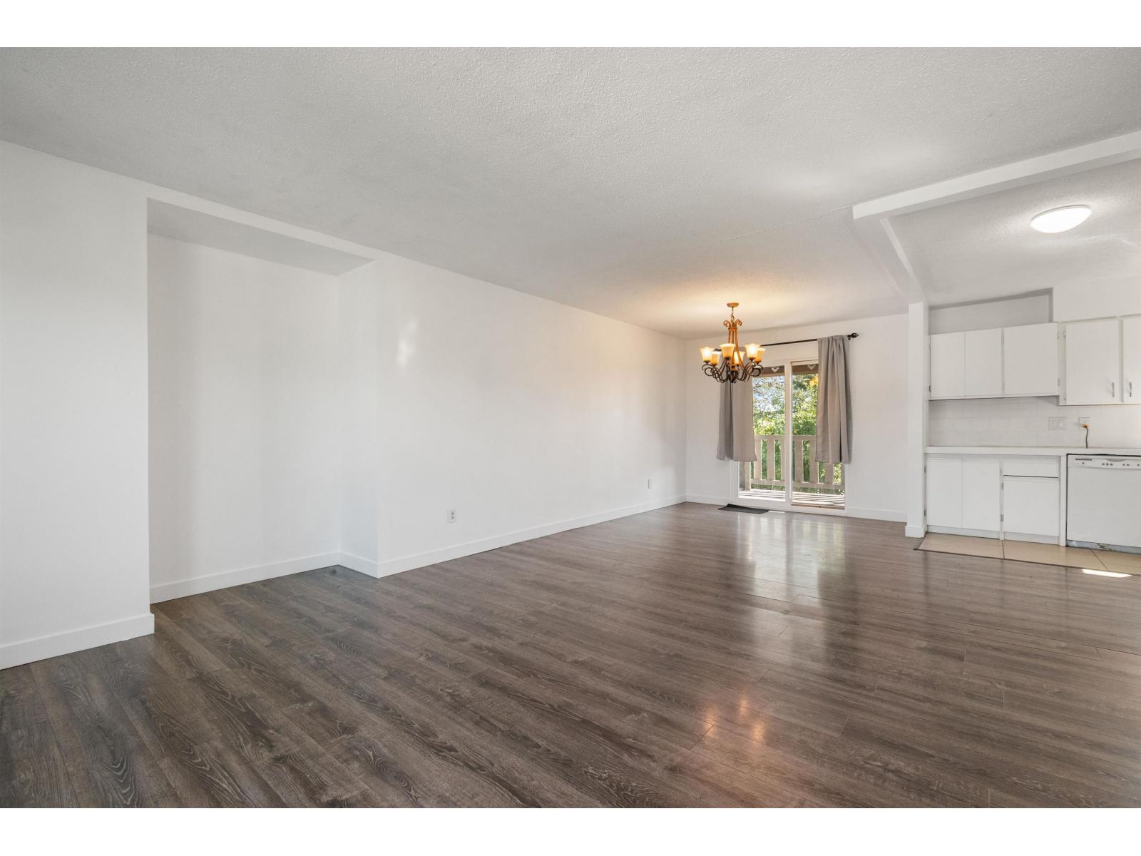 46744 Auburn Place, Chilliwack Proper East, Chilliwack, British Columbia  V2P 7J5 - Photo 6 - R3049955