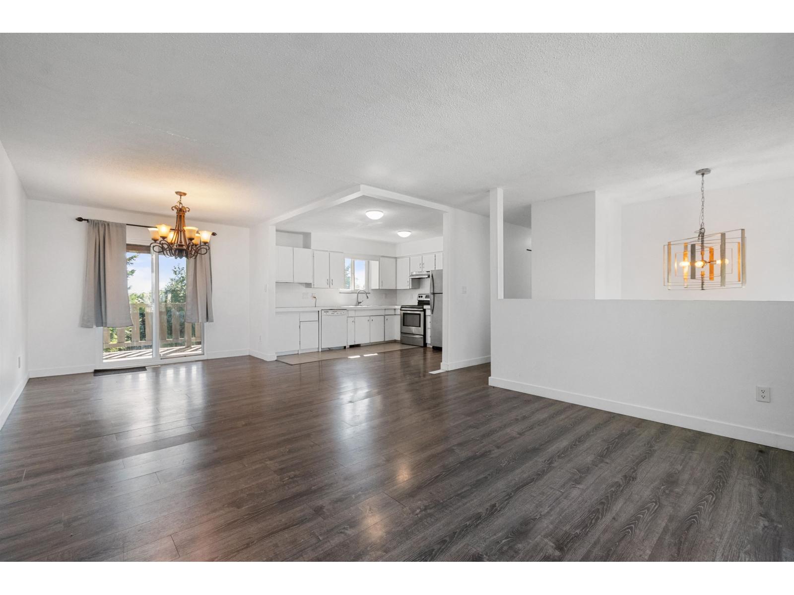 46744 Auburn Place, Chilliwack Proper East, Chilliwack, British Columbia  V2P 7J5 - Photo 5 - R3049955