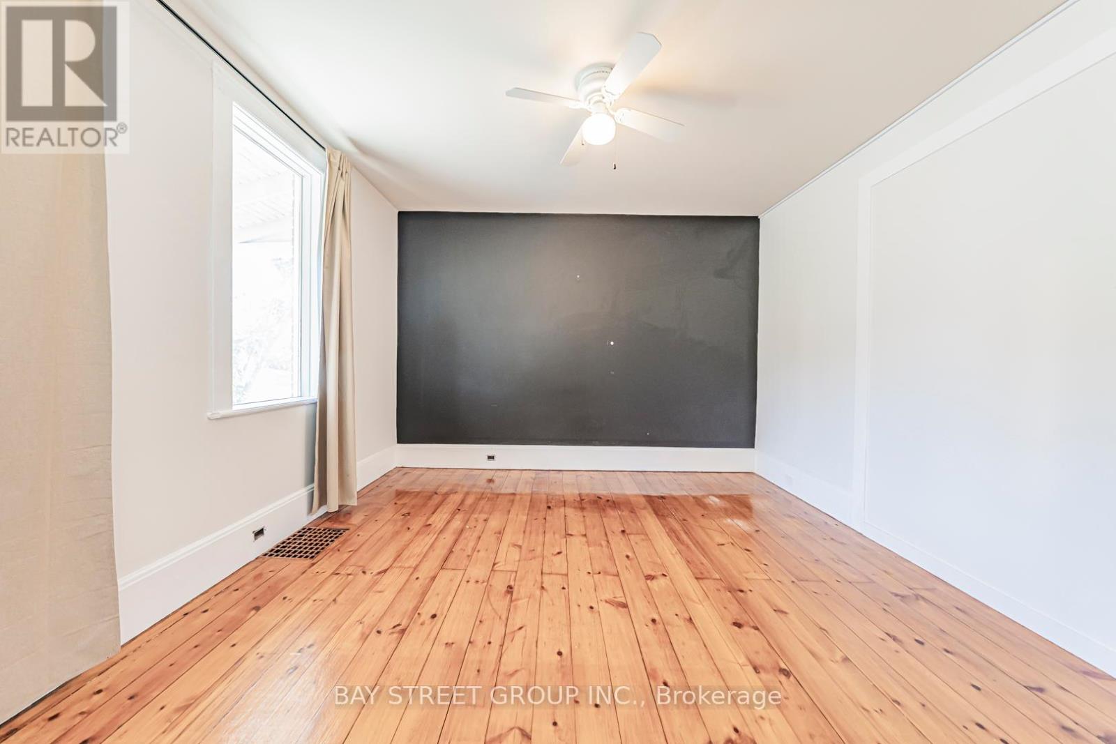 64 Sherbourne Street, Port Hope, Ontario  L1A 1H2 - Photo 5 - X12416797
