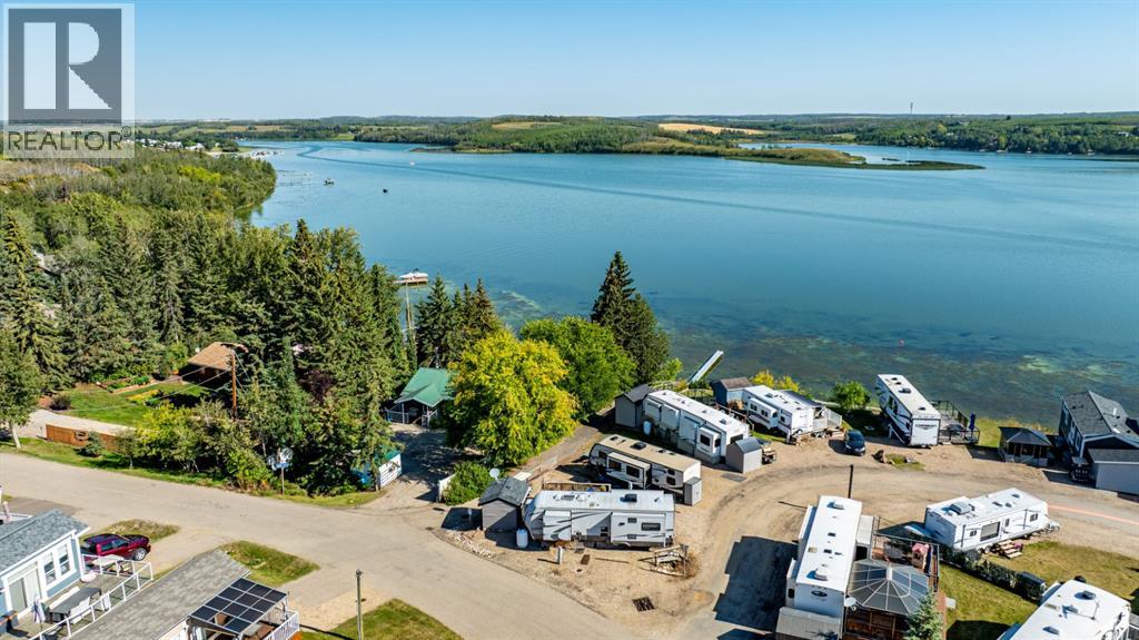 11, 25054 South Pine Lake Road, Rural Red Deer County, Alberta  T0M 1R0 - Photo 2 - A2212796