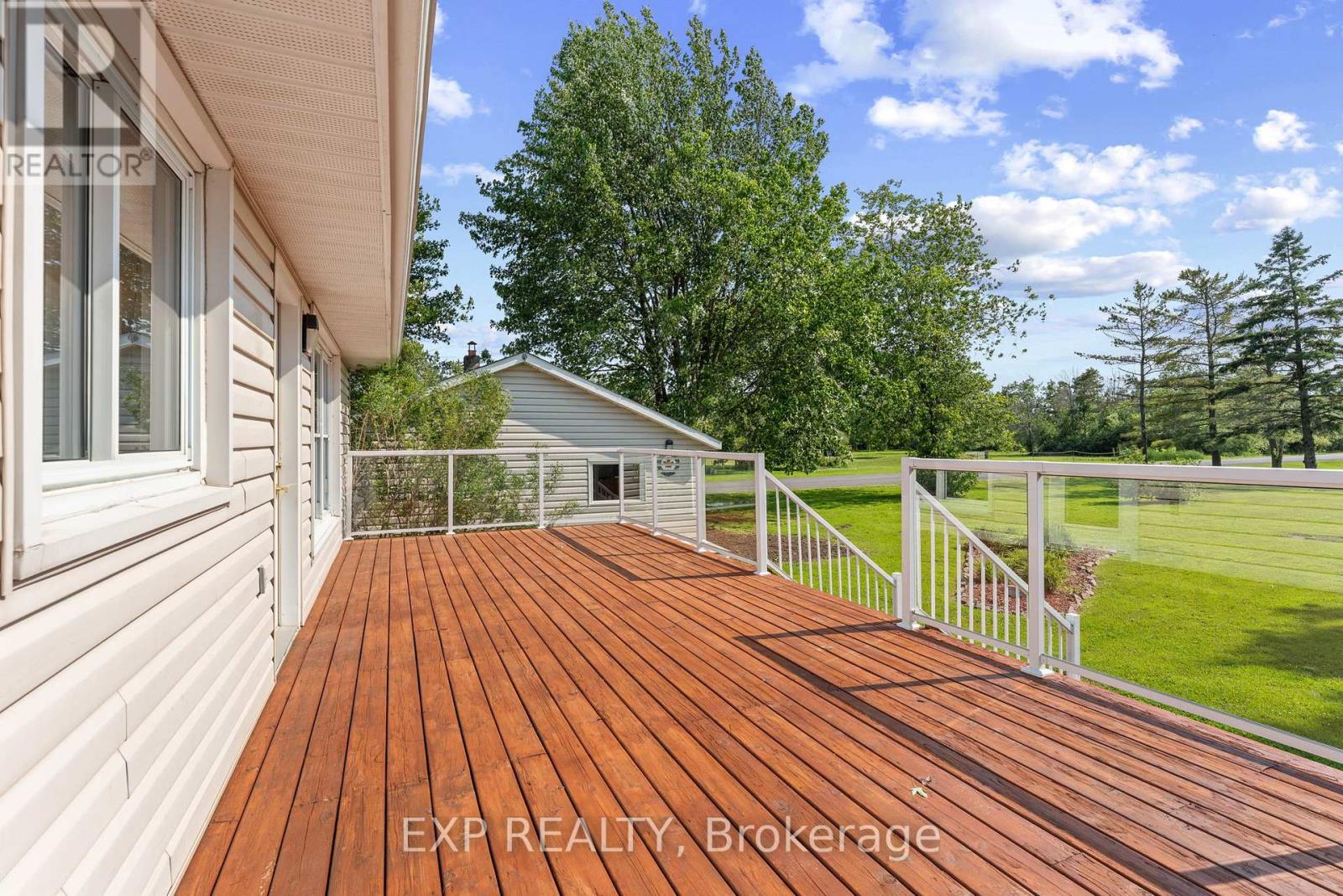 Property at 450 CORONATION BOULEVARD image 5