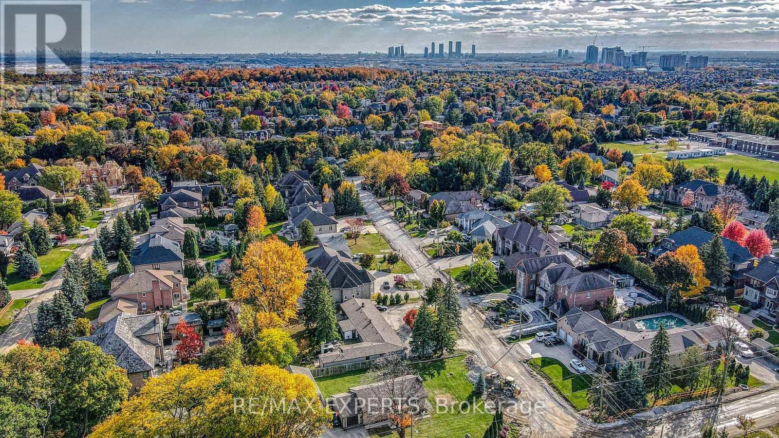 2355 Major Mackenzie Drive, Vaughan, Ontario  L6A 3Z2 - Photo 27 - N12417475