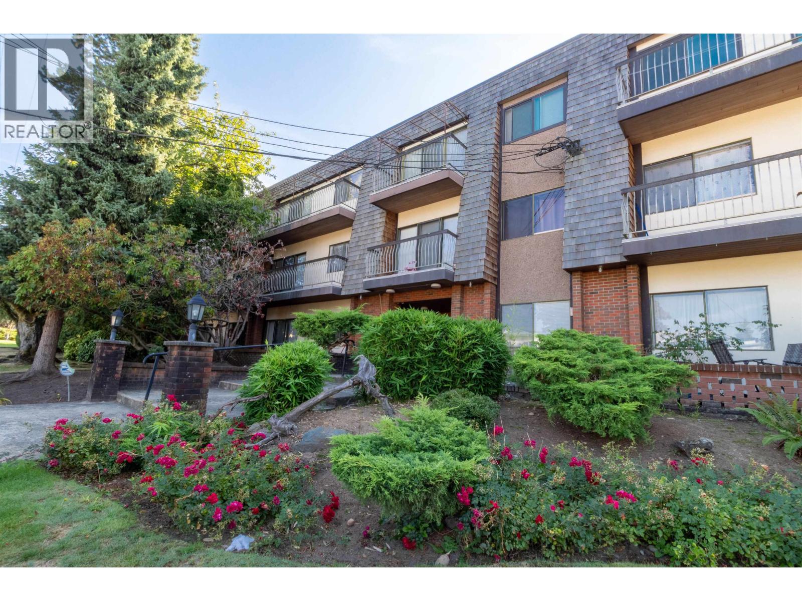 106 7428 19TH AVENUE, Burnaby, British Columbia