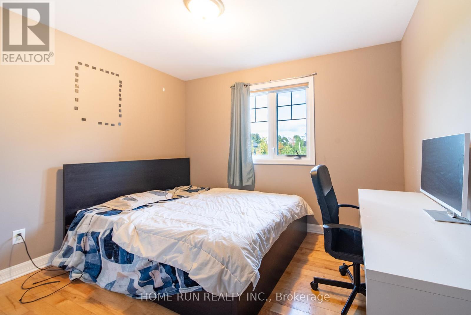 46 St Helen's Place, Ottawa, Ontario  K2G 2P1 - Photo 19 - X12417482