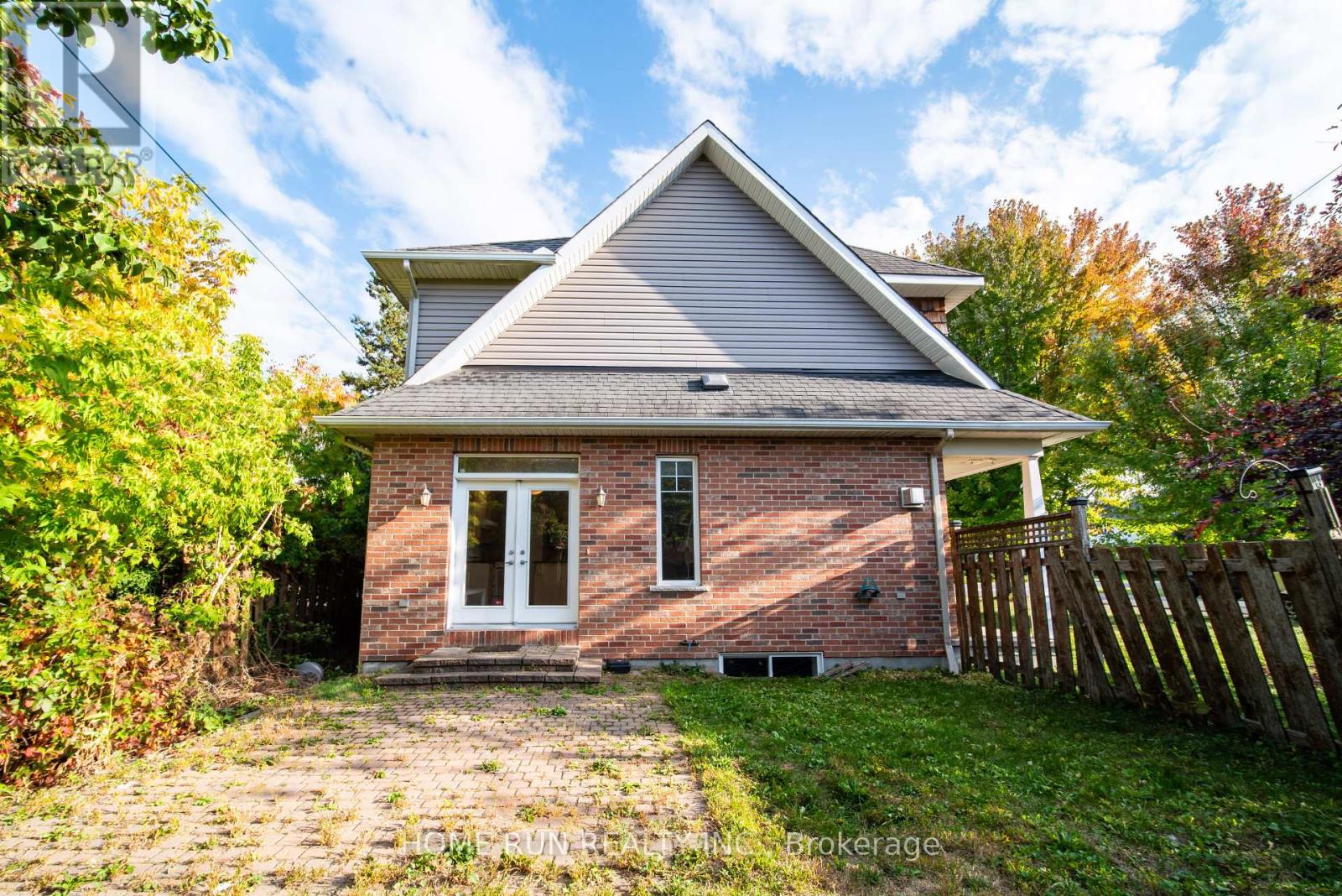 46 St Helen's Place, Ottawa, Ontario  K2G 2P1 - Photo 24 - X12417482