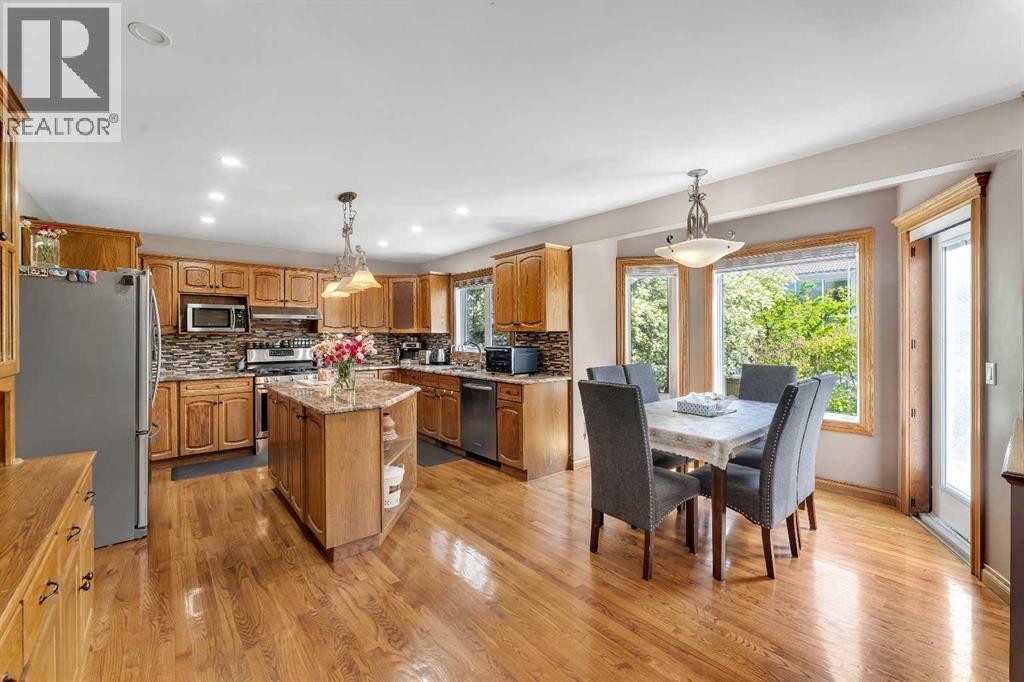 33 Edgevalley Way Nw, Calgary, Alberta  T3A 4X7 - Photo 30 - A2247422