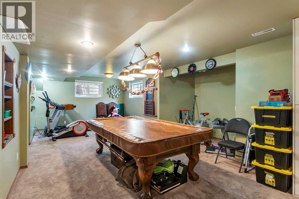 33 Edgevalley Way Nw, Calgary, Alberta  T3A 4X7 - Photo 43 - A2247422