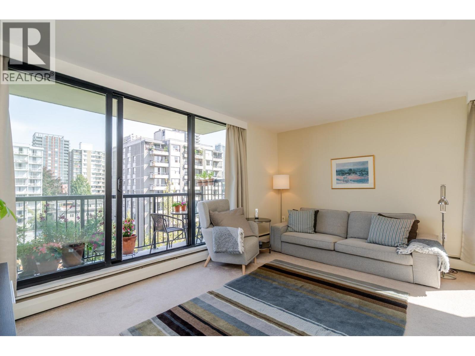 1004 1330 HARWOOD STREET, Vancouver, British Columbia