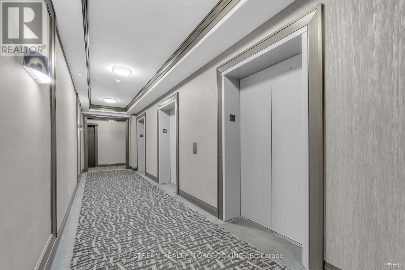2505 - 3600 Highway 7 Road, Vaughan, Ontario  L4L 0G8 - Photo 3 - N12417487