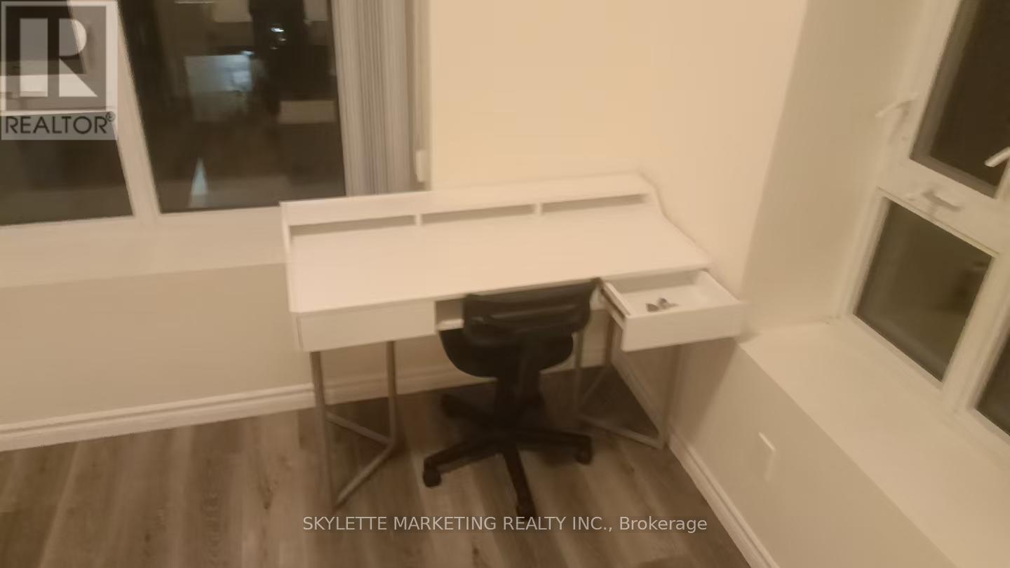 709 Bdrm - 246 Lester Street, Waterloo, Ontario  N2L 0H1 - Photo 14 - X12417497