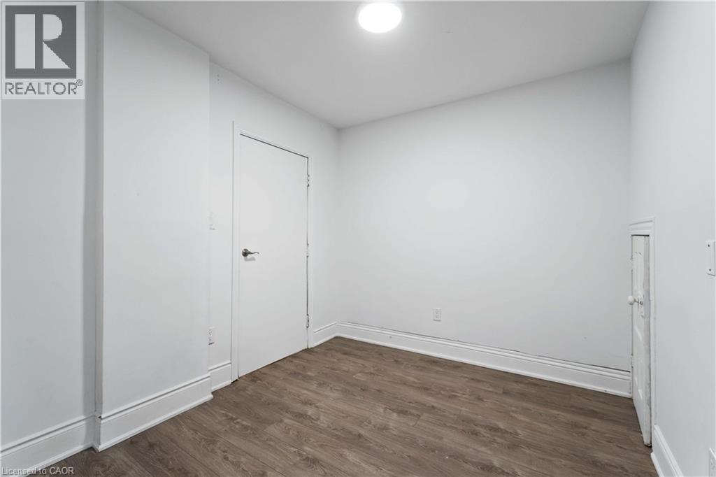 110 Myrtle Avenue Unit# 3, Hamilton, Ontario  L8M 2G2 - Photo 4 - 40771913