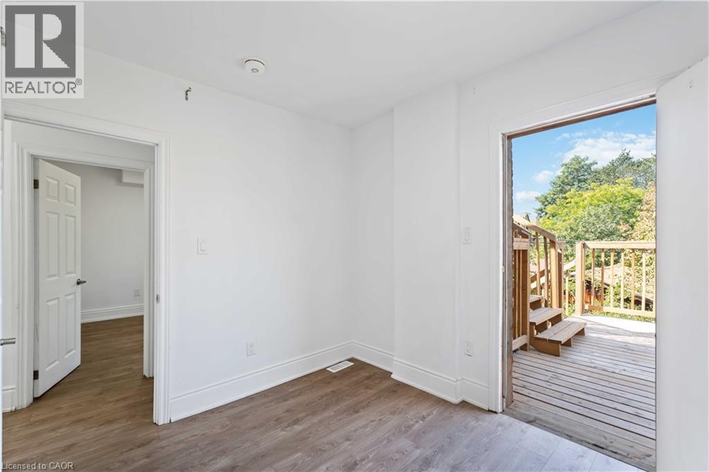 110 Myrtle Avenue Unit# 3, Hamilton, Ontario  L8M 2G2 - Photo 5 - 40771913