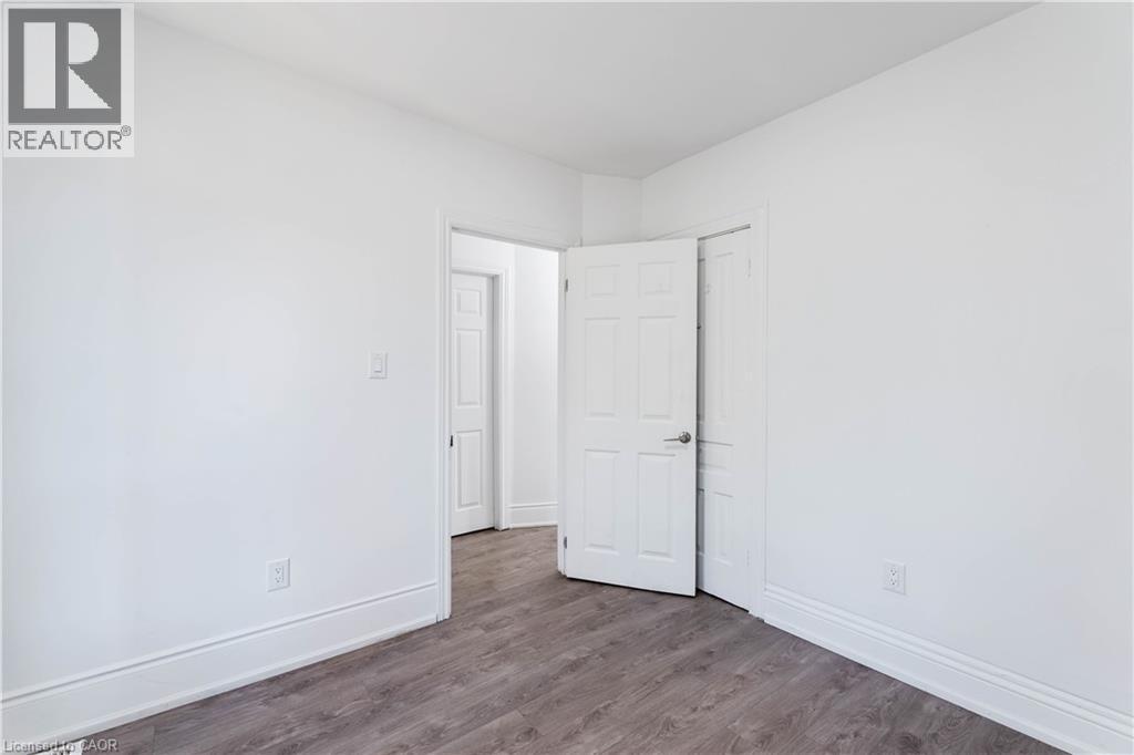 110 Myrtle Avenue Unit# 3, Hamilton, Ontario  L8M 2G2 - Photo 6 - 40771913