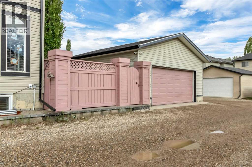 178 Evansmeade Common Nw, Calgary, Alberta  T3P 1E8 - Photo 37 - A2258894