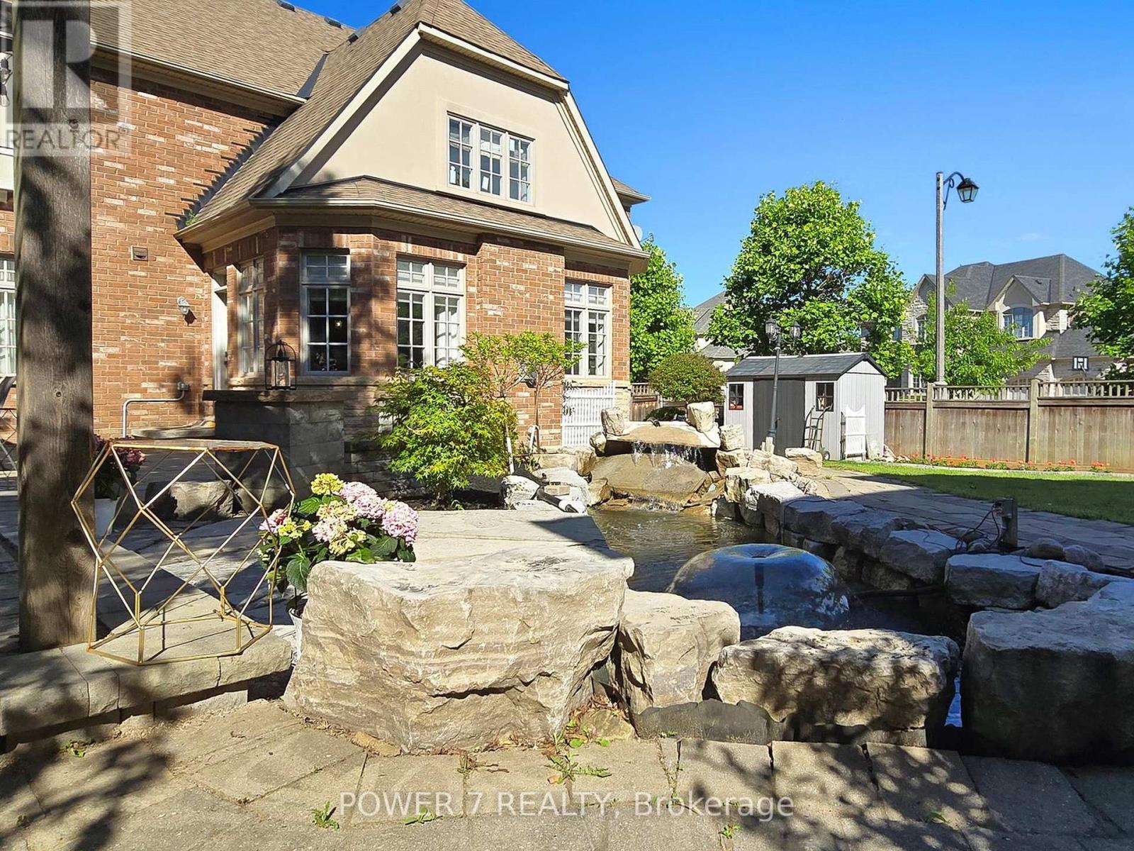 171 Angus Glen Boulevard, Markham, Ontario  L6C 0K1 - Photo 9 - N12417510