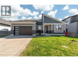 155 MCLEOD Street, Parkhill, Ontario