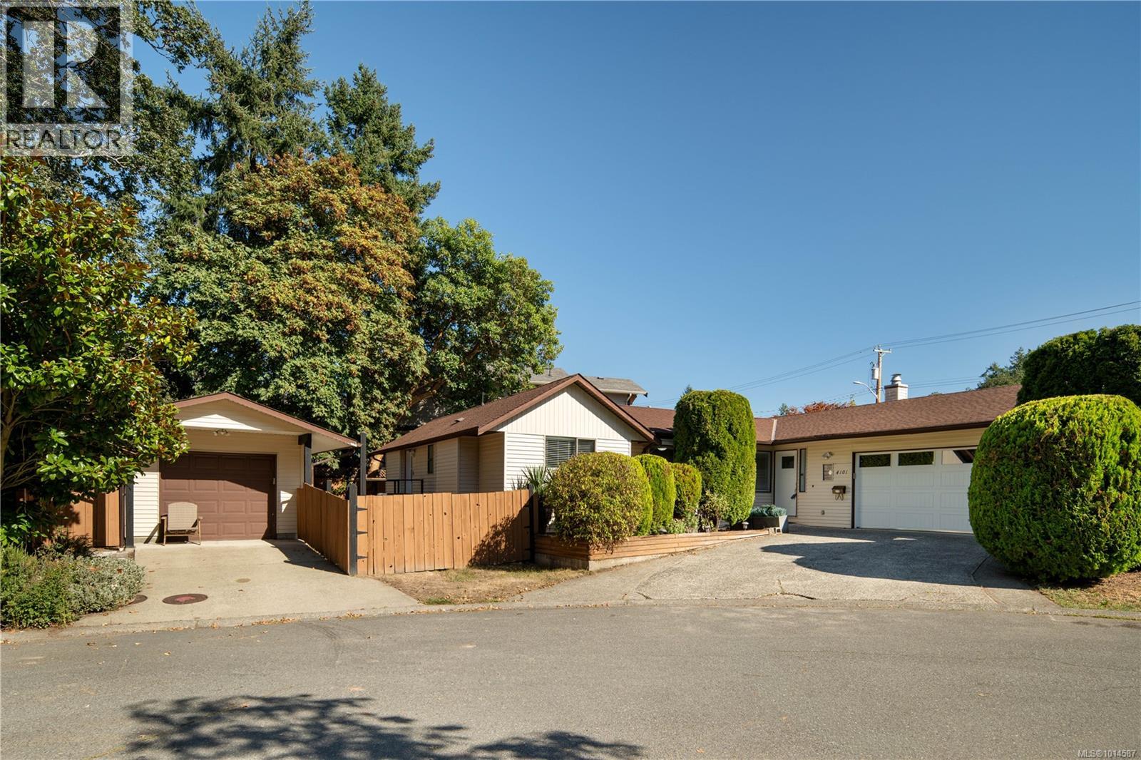 4101 Scoones Pl, Saanich, British Columbia