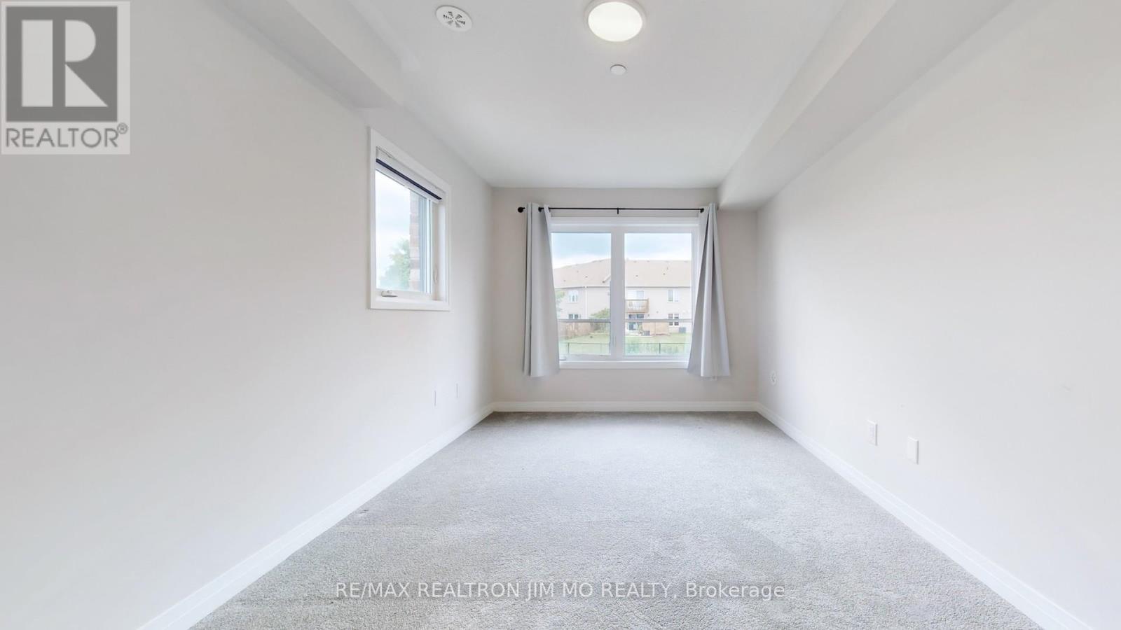 16 - 50 Baynes Way, Bradford West Gwillimbury, Ontario  L3Z 4M4 - Photo 23 - N12417515