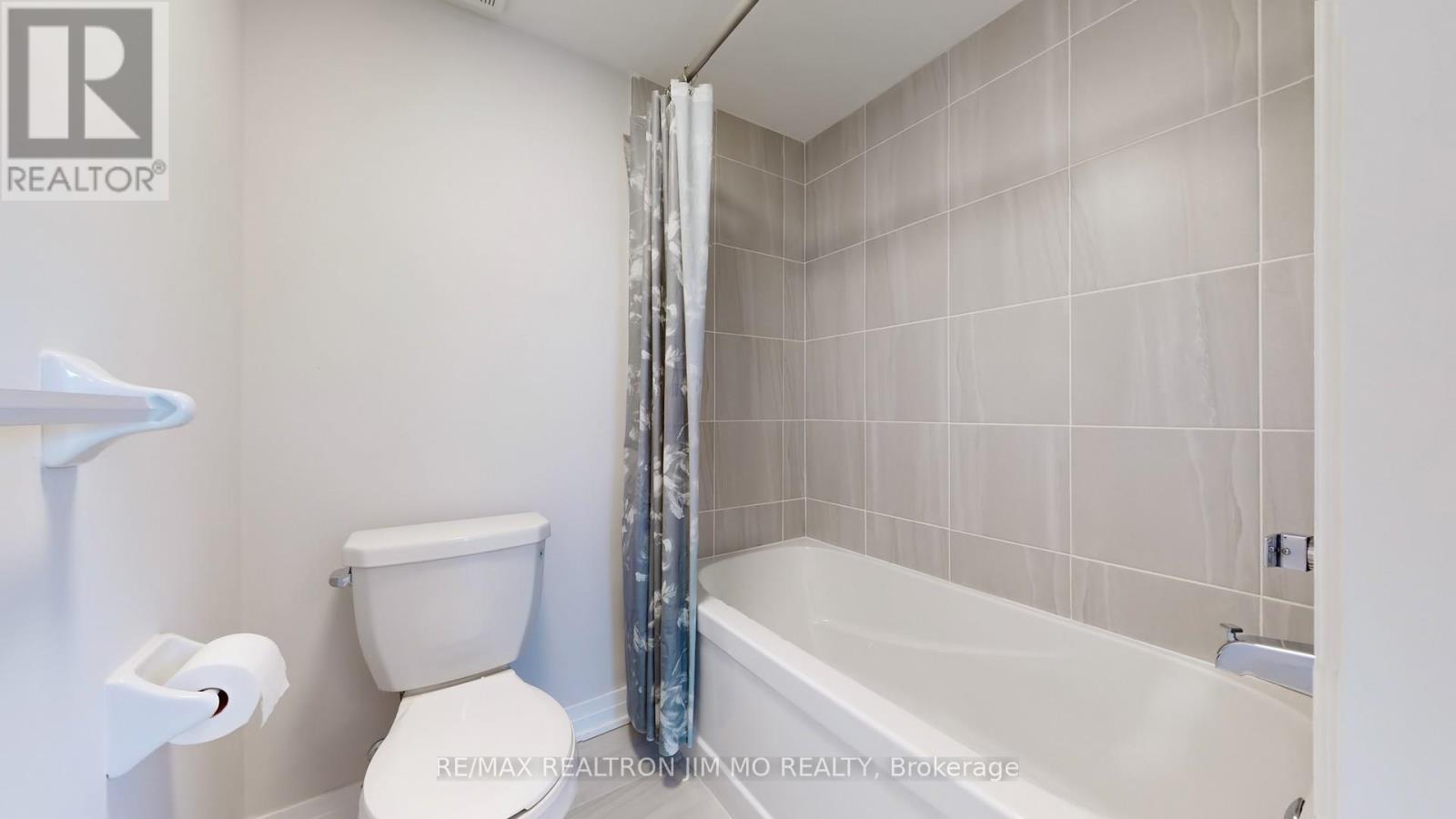 16 - 50 Baynes Way, Bradford West Gwillimbury, Ontario  L3Z 4M4 - Photo 28 - N12417515