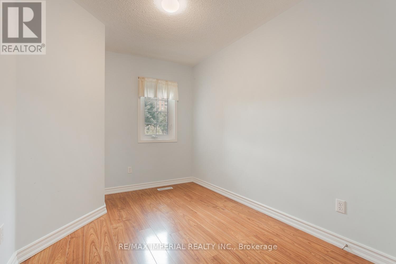 9a - 81 Northern Heights Drive, Richmond Hill, Ontario  L4B 4C9 - Photo 15 - N12417527