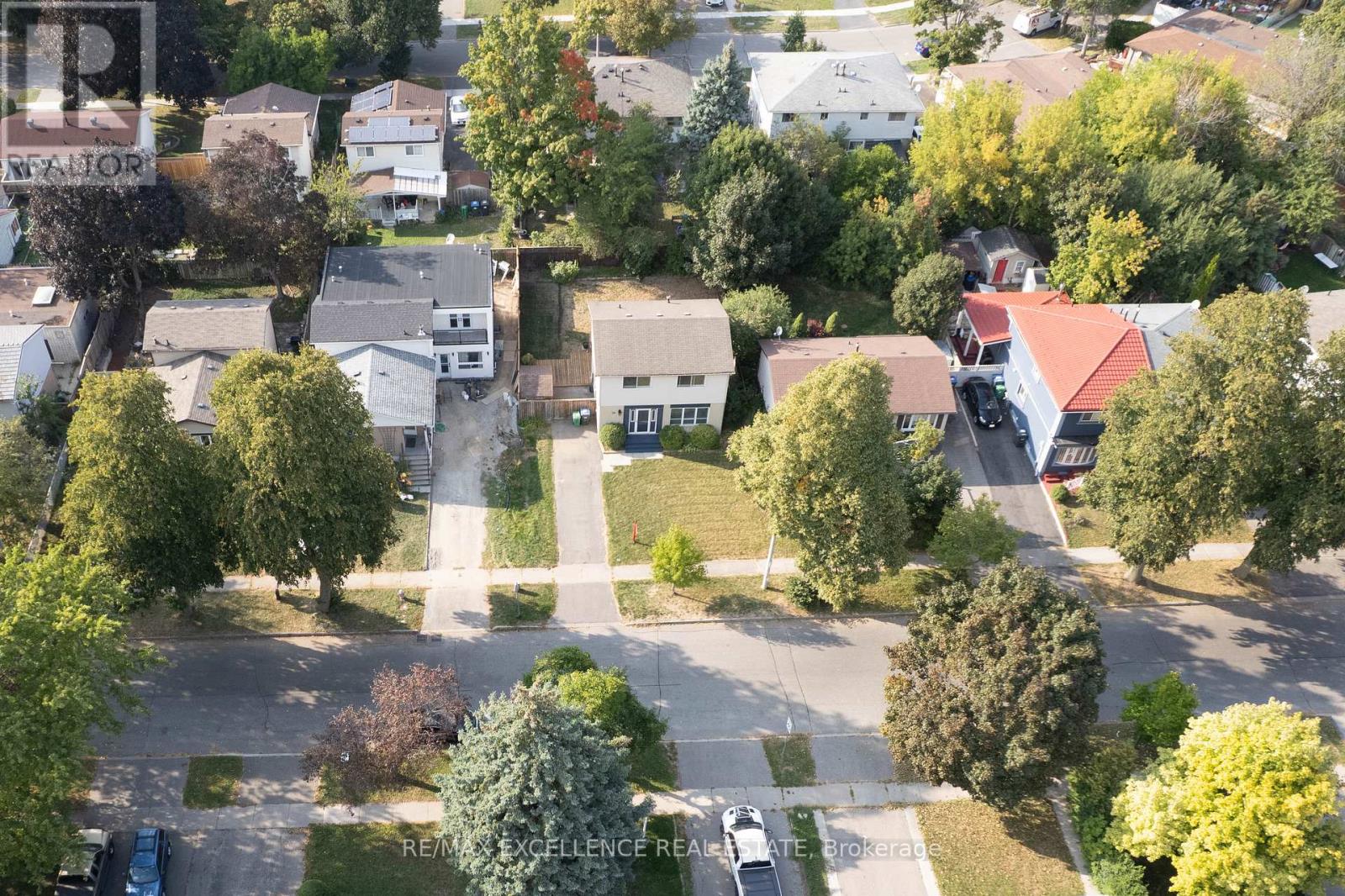 36 Herkley Drive, Brampton, Ontario  L6V 2E8 - Photo 32 - W12417516