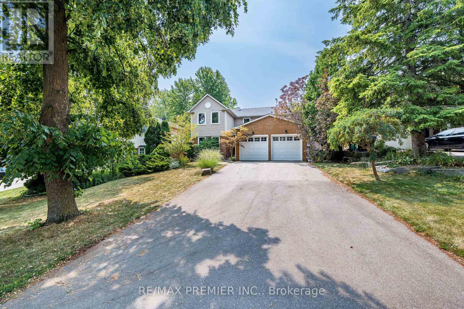 355 Hersey Crescent, Caledon, Ontario  L7E 3Z6 - Photo 1 - W12417529