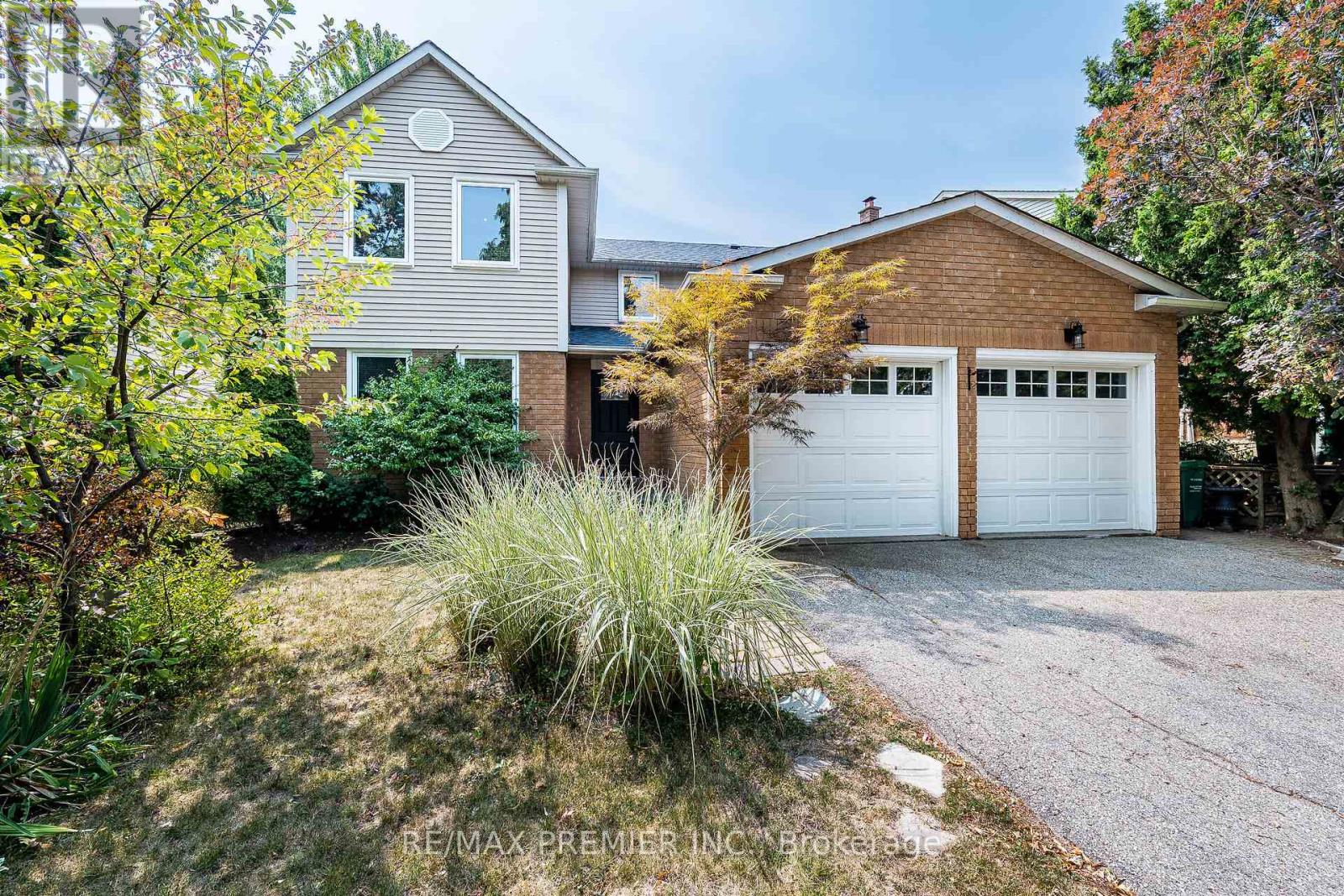 355 Hersey Crescent, Caledon, Ontario  L7E 3Z6 - Photo 2 - W12417529