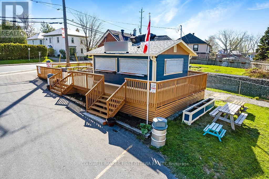 106 BROADWAY STREET W, merrickville-wolford, Ontario