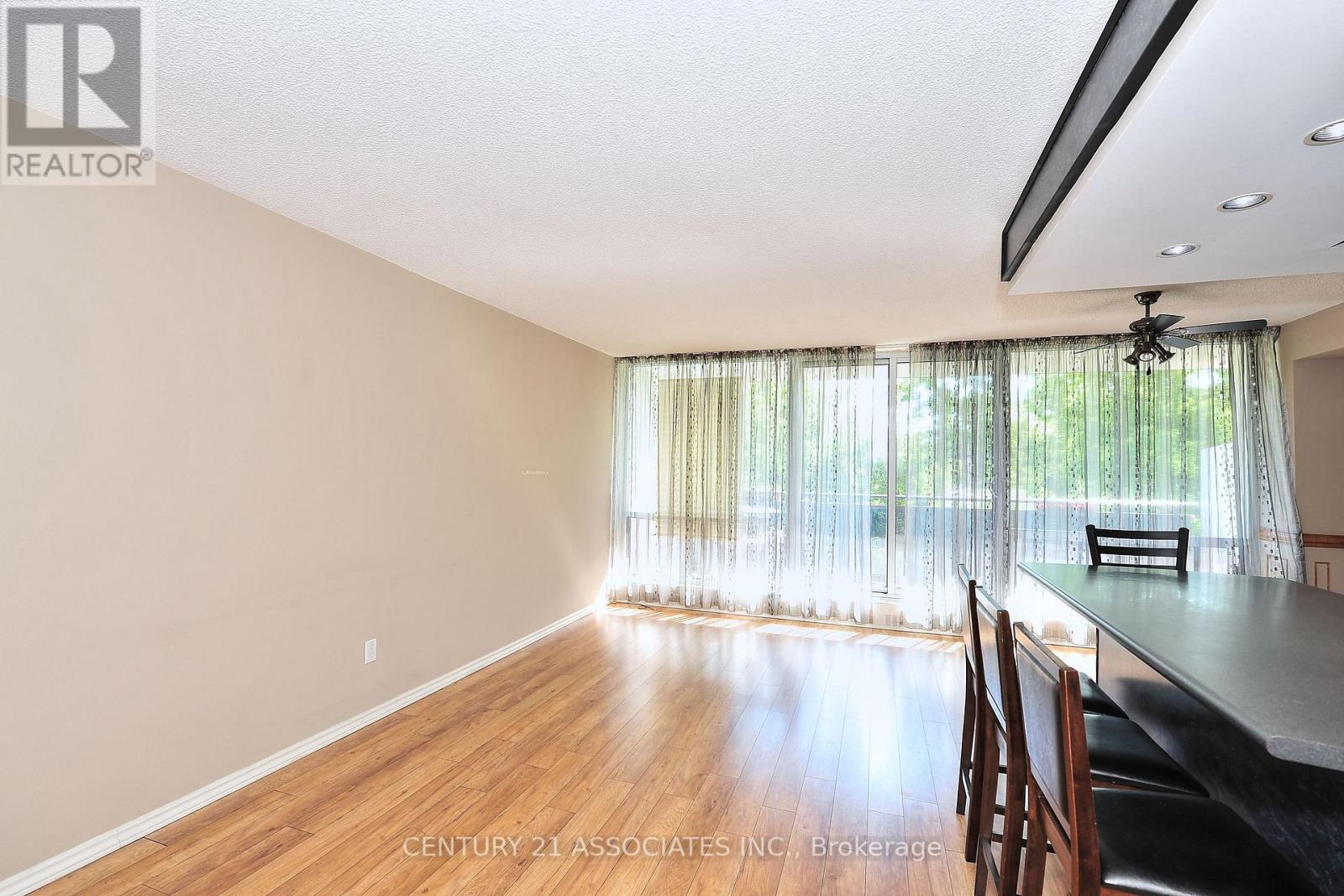 312 - 10 Sunrise Avenue, Toronto, Ontario  M4A 2R1 - Photo 11 - C12417535