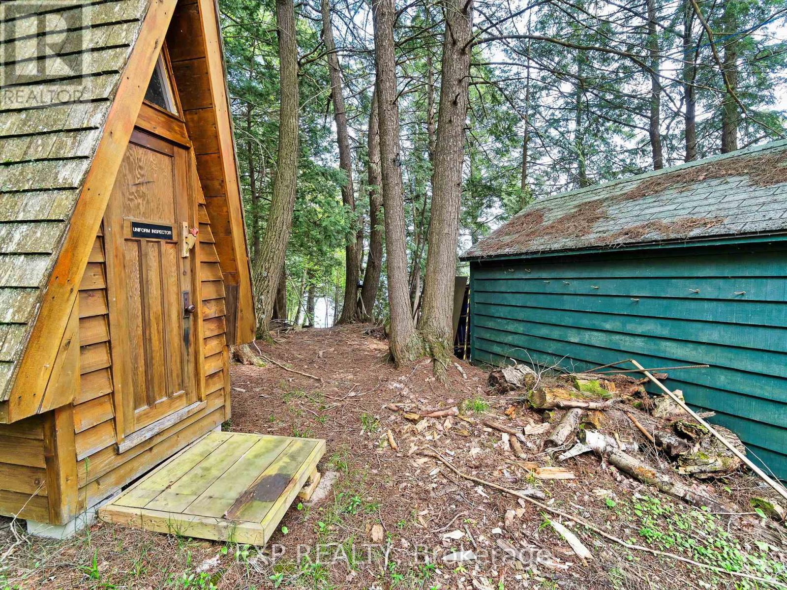 230 Doe Lake Peninsula, Armour, Ontario  P0A 1L0 - Photo 31 - X12417536