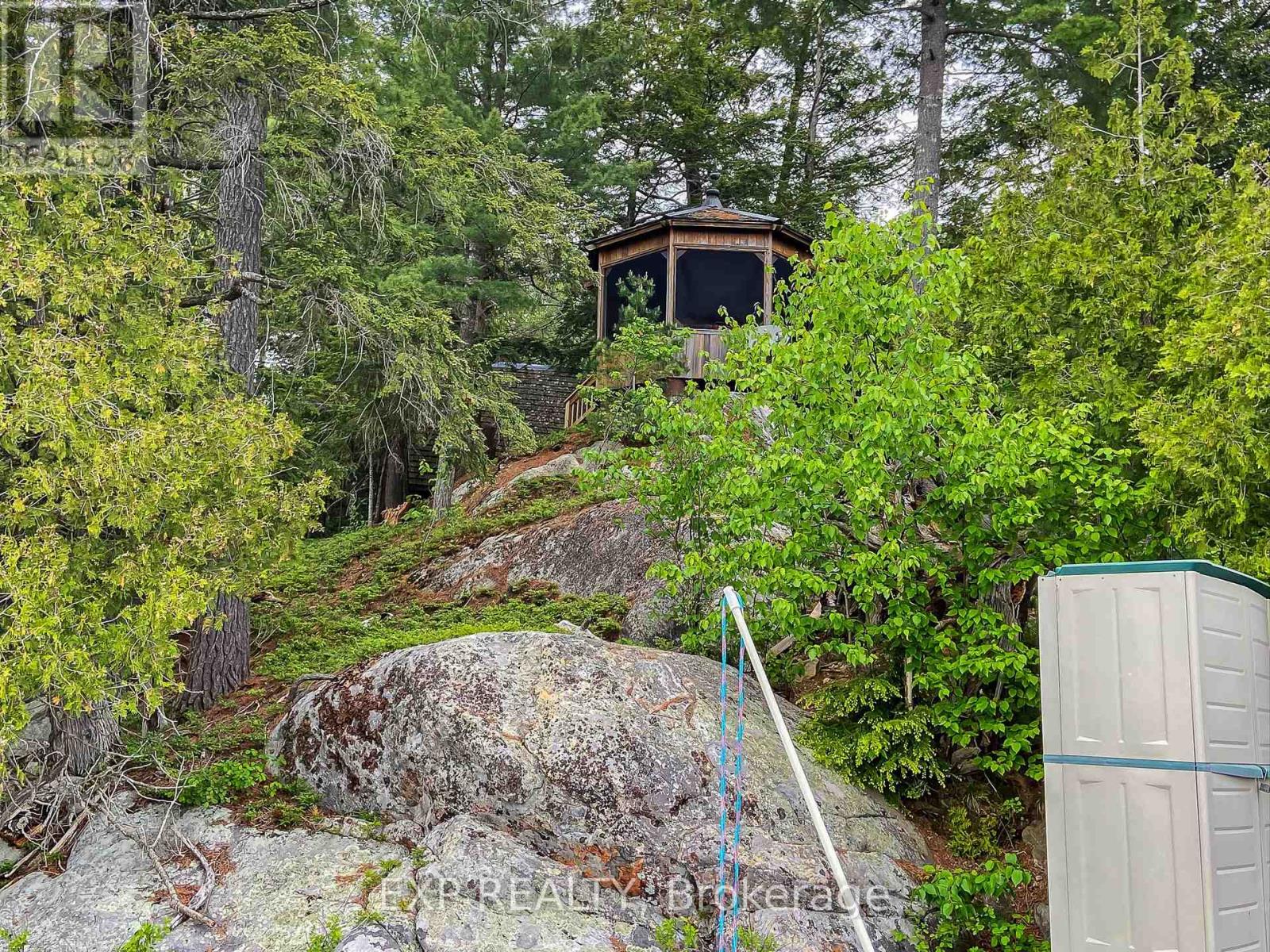 230 Doe Lake Peninsula, Armour, Ontario  P0A 1L0 - Photo 41 - X12417536