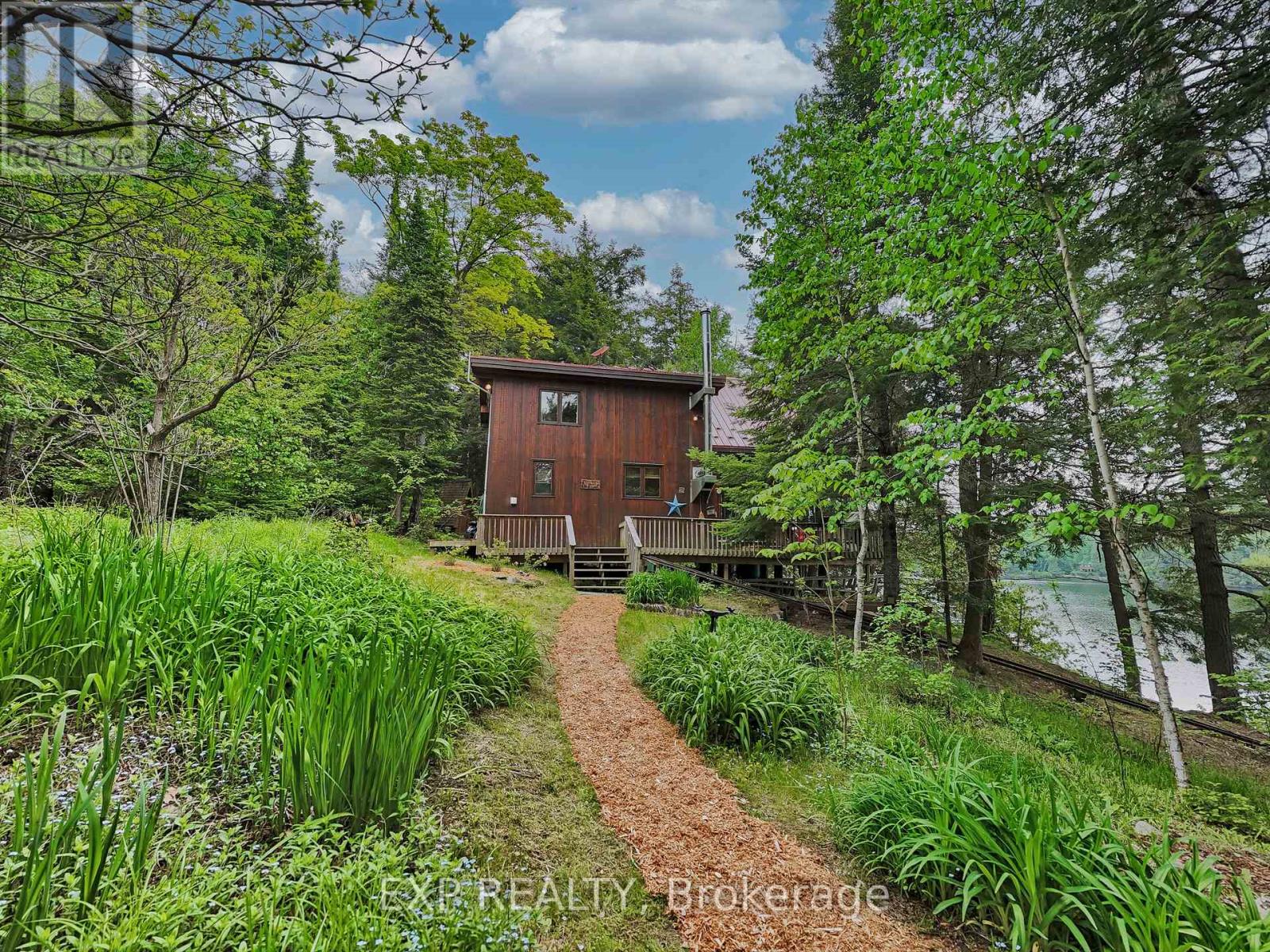 230 Doe Lake Peninsula, Armour, Ontario  P0A 1L0 - Photo 9 - X12417536